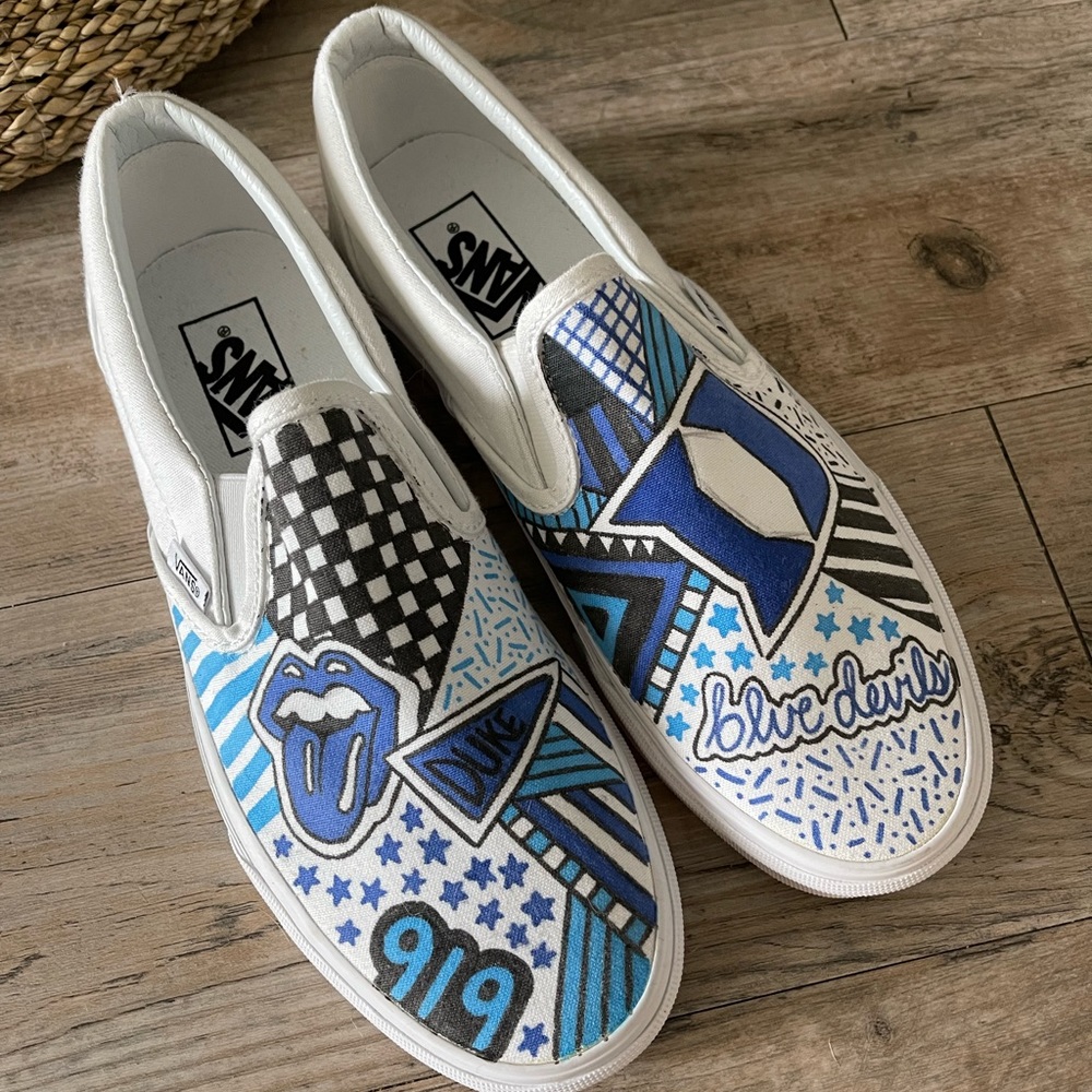 CUSTOM SNEAKERS!